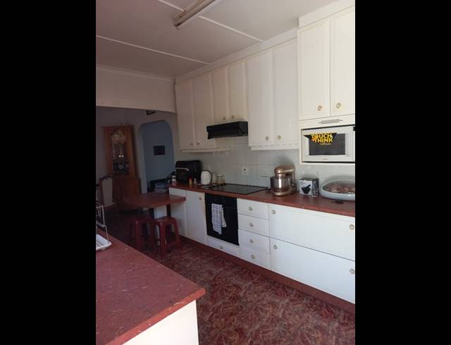 2 BEDROOM HOUSE FOR SALE IN BELFORT ESTATE